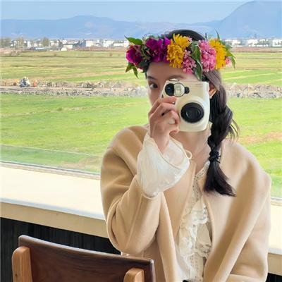 孖胎斗女巫